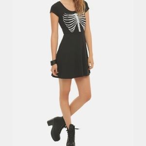 Black beaded skeleton dress PERFECT FOR HALLOWEEN